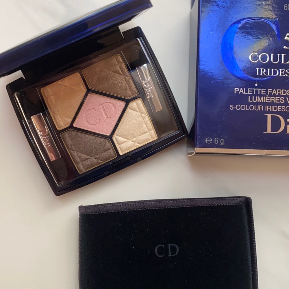 Dior eyeshadow in 609